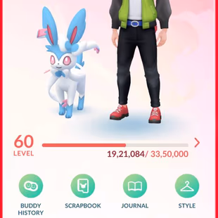 13 SHUNY LEGENDARY [] RARE CANDY [] 48 HUNDO [] 5x MEWTWO [] 2017 YEAR [] LEVEL 60 [] 21 DMAX [] 88 LEGENDARY [] 183 - Image 1