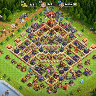 Th16 max--87 95 66 40 heroes--7 skins--2 hero equipments--all defences are max 16 - Image 1