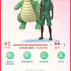LEVEL 37 [] LEGENDARY 79 [] SHINY 41 [] POKEMON 352 [] 17 DMAX [] 16 COSTUME [] 45 PERFECT